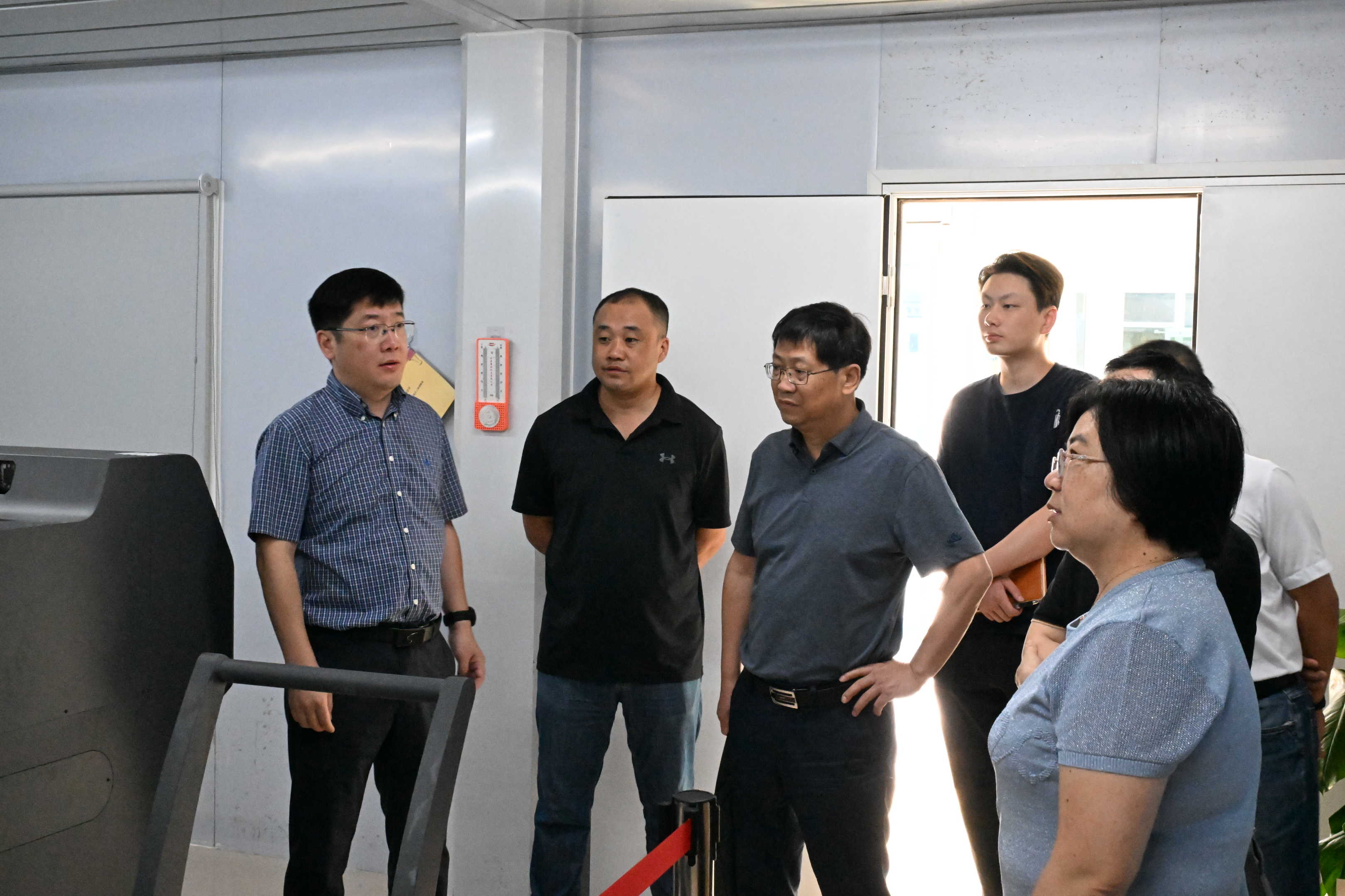 圖:試驗(yàn)室現(xiàn)場(chǎng)參觀考核.jpg